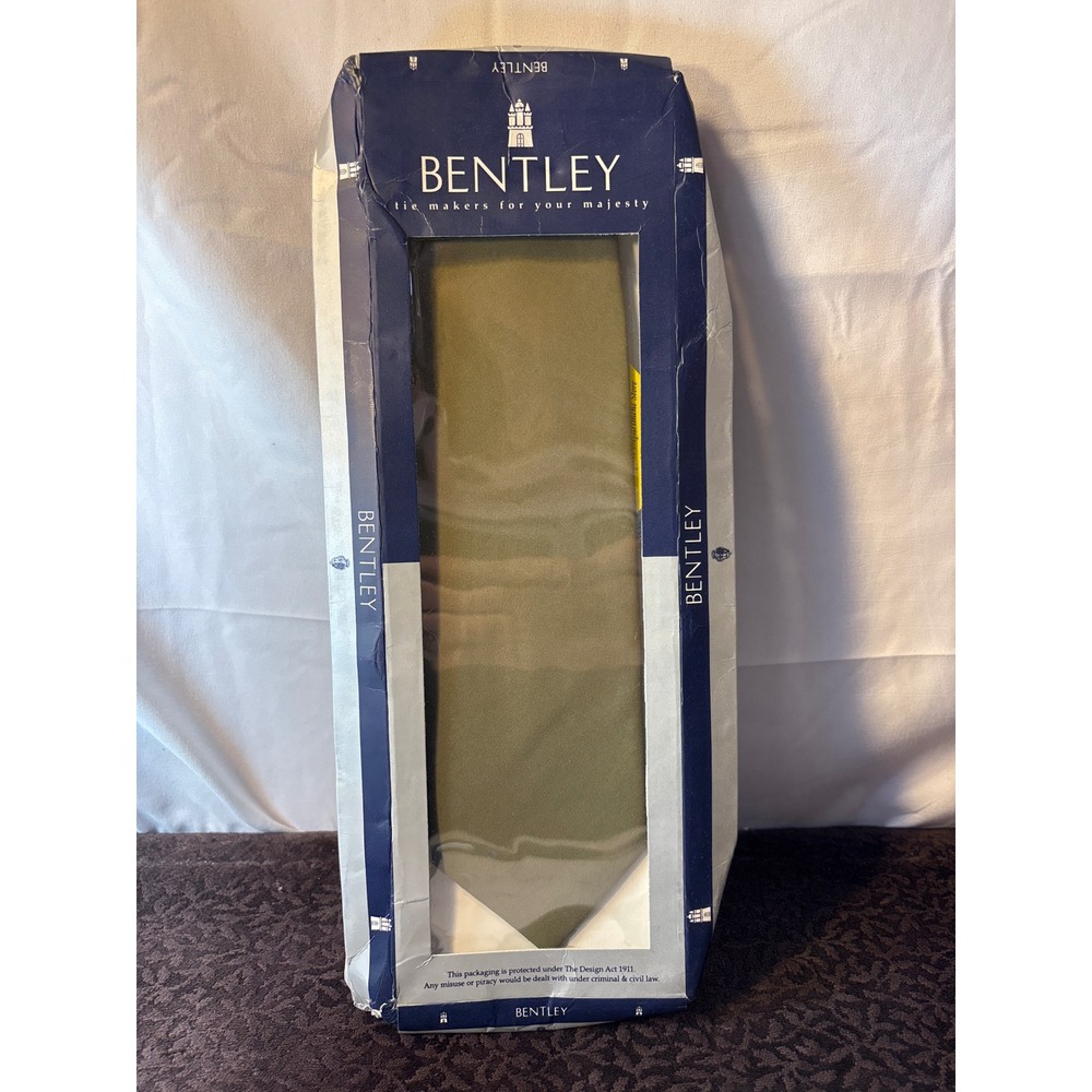 Bentley Mens Silk Necktie Solid Olive Green Hand‎ Crafted Standard Size NIB
